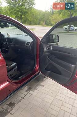 Внедорожник / Кроссовер Jeep Grand Cherokee 2019 в 