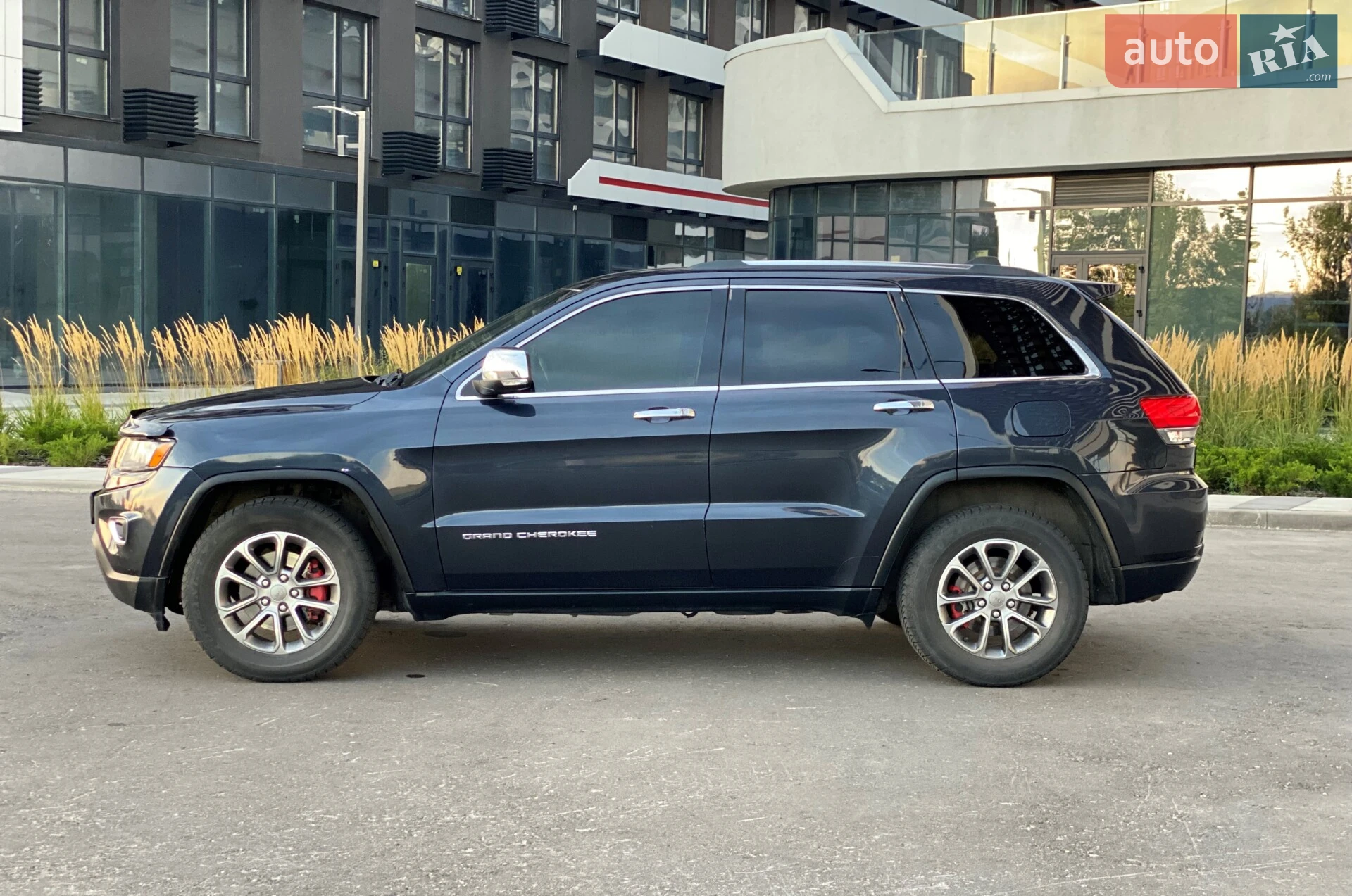 2014 Jeep Grand Cherokee - мініатюра 2