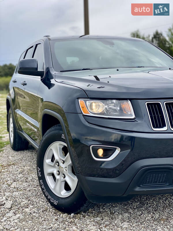 Позашляховик / Кросовер Jeep Grand Cherokee 2016 в Новояворівську