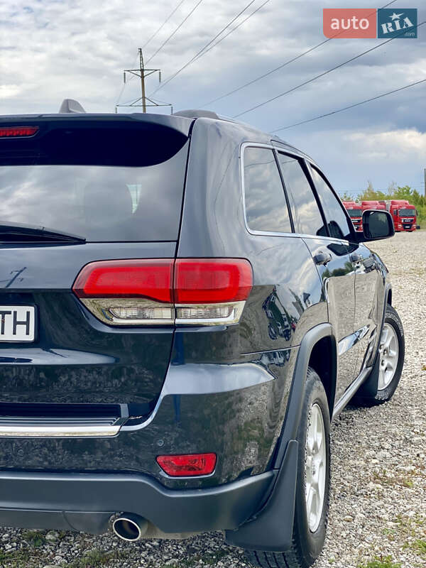 Позашляховик / Кросовер Jeep Grand Cherokee 2016 в Новояворівську