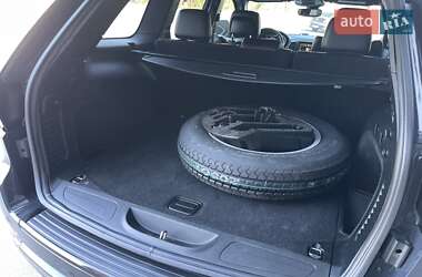 Позашляховик / Кросовер Jeep Grand Cherokee 2017 в 