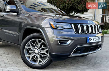 Позашляховик / Кросовер Jeep Grand Cherokee 2018 в 