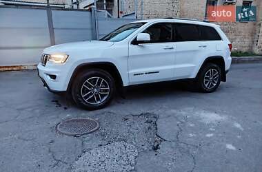 Внедорожник / Кроссовер Jeep Grand Cherokee 2018 в 