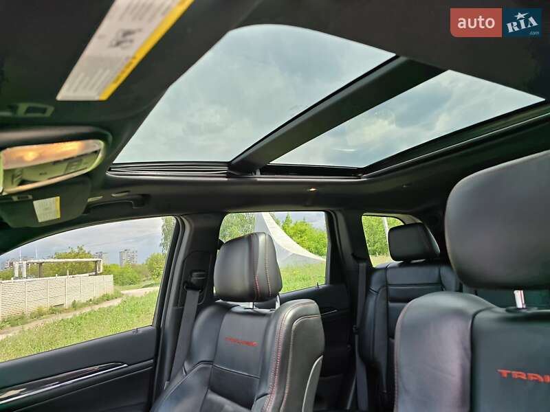 Позашляховик / Кросовер Jeep Grand Cherokee 2018 в Харкові