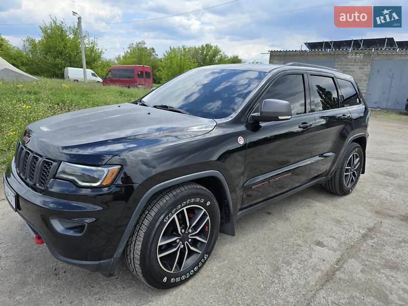 Позашляховик / Кросовер Jeep Grand Cherokee 2018 в Харкові