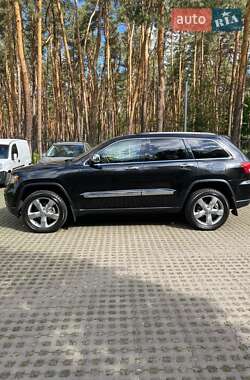 Позашляховик / Кросовер Jeep Grand Cherokee 2012 в 