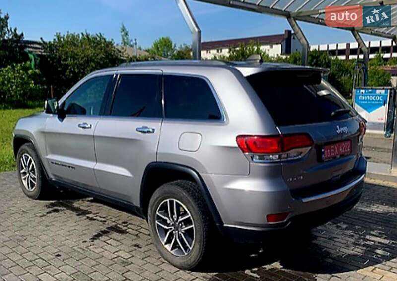 Внедорожник / Кроссовер Jeep Grand Cherokee 2021 в Луцке