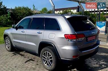 Внедорожник / Кроссовер Jeep Grand Cherokee 2021 в 