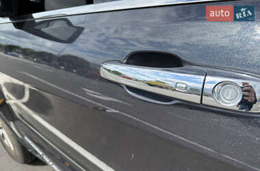Внедорожник / Кроссовер Jeep Grand Cherokee 2016 в 
