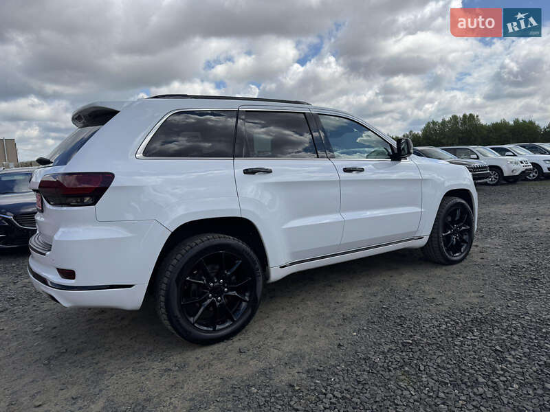 Внедорожник / Кроссовер Jeep Grand Cherokee 2014 в Луцке