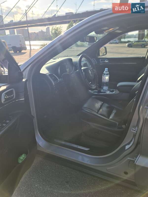 Внедорожник / Кроссовер Jeep Grand Cherokee 2019 в Киеве