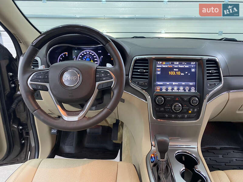 Внедорожник / Кроссовер Jeep Grand Cherokee 2018 в Киеве