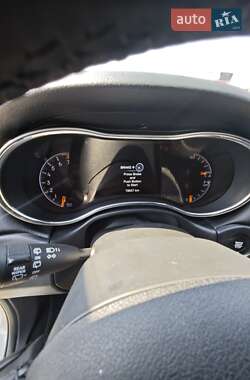 Внедорожник / Кроссовер Jeep Grand Cherokee 2022 в 