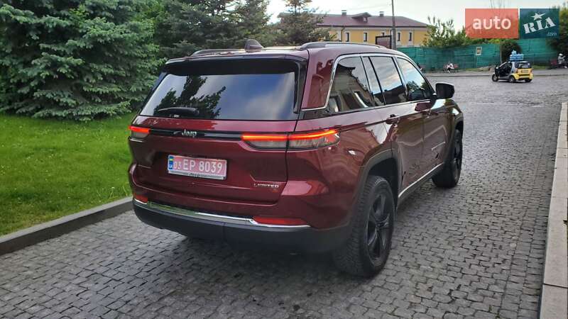 Внедорожник / Кроссовер Jeep Grand Cherokee 2022 в Луцке