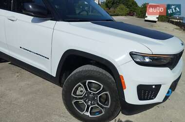 Внедорожник / Кроссовер Jeep Grand Cherokee 2022 в 