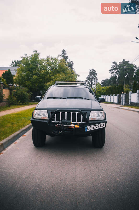 Внедорожник / Кроссовер Jeep Grand Cherokee 2003 в Черкассах