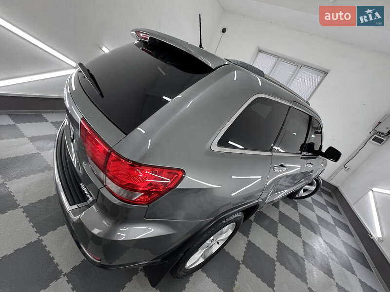Внедорожник / Кроссовер Jeep Grand Cherokee 2011 в Трускавце