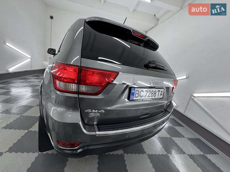 Внедорожник / Кроссовер Jeep Grand Cherokee 2011 в Трускавце