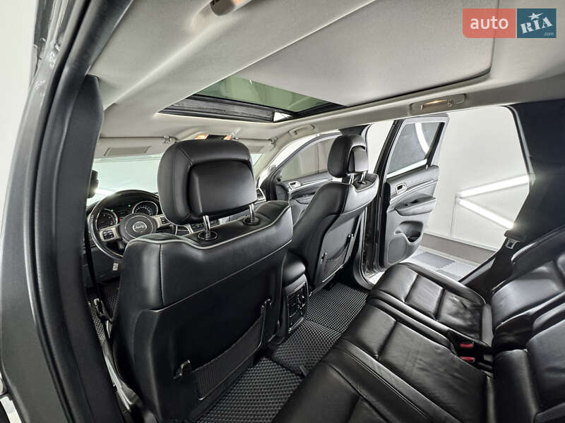 Внедорожник / Кроссовер Jeep Grand Cherokee 2011 в Трускавце