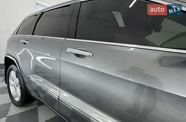 Внедорожник / Кроссовер Jeep Grand Cherokee 2011 в 