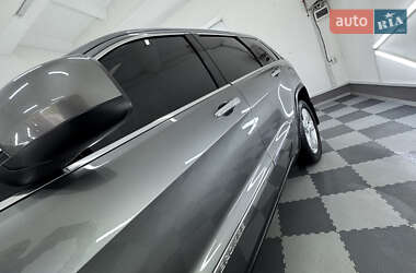 Внедорожник / Кроссовер Jeep Grand Cherokee 2011 в 