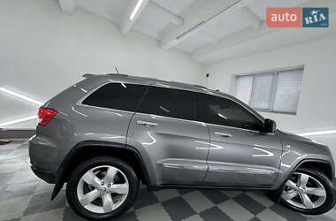 Внедорожник / Кроссовер Jeep Grand Cherokee 2011 в 