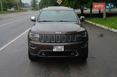 Внедорожник / Кроссовер Jeep Grand Cherokee 2017 в Хмельницком