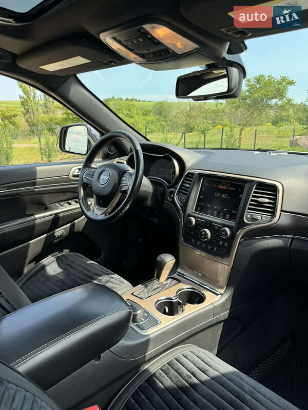 Внедорожник / Кроссовер Jeep Grand Cherokee 2016 в Одессе