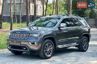 Внедорожник / Кроссовер Jeep Grand Cherokee 2018 в Киеве