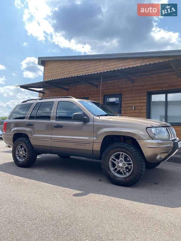 Внедорожник / Кроссовер Jeep Grand Cherokee 2002 в Житомире