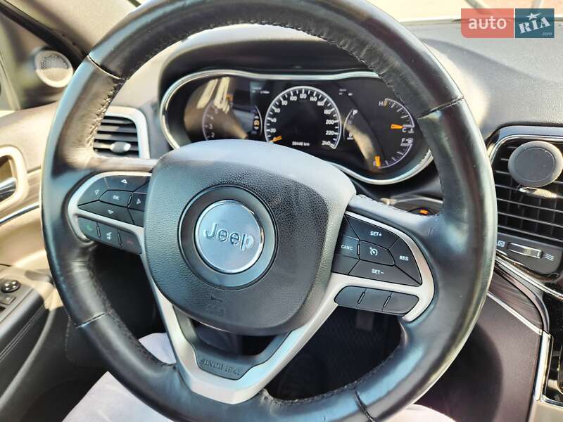 Внедорожник / Кроссовер Jeep Grand Cherokee 2020 в Хмельницком