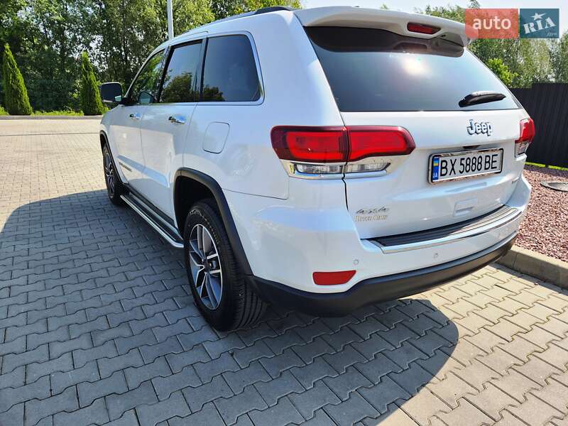 Внедорожник / Кроссовер Jeep Grand Cherokee 2020 в Хмельницком