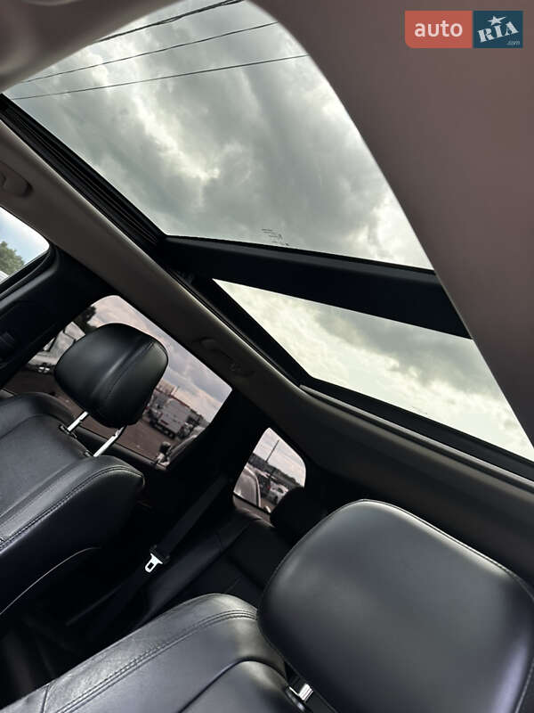 Внедорожник / Кроссовер Jeep Grand Cherokee 2012 в Киеве