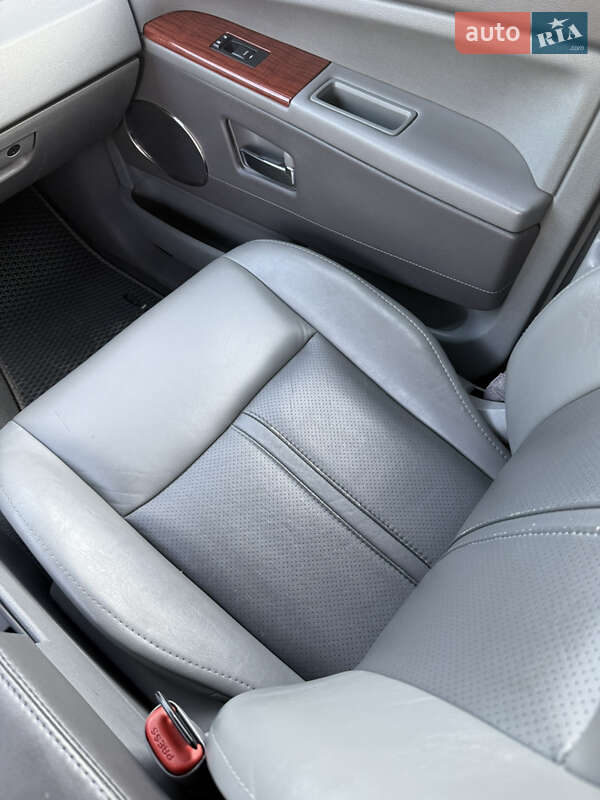 Внедорожник / Кроссовер Jeep Grand Cherokee 2007 в Золочеве