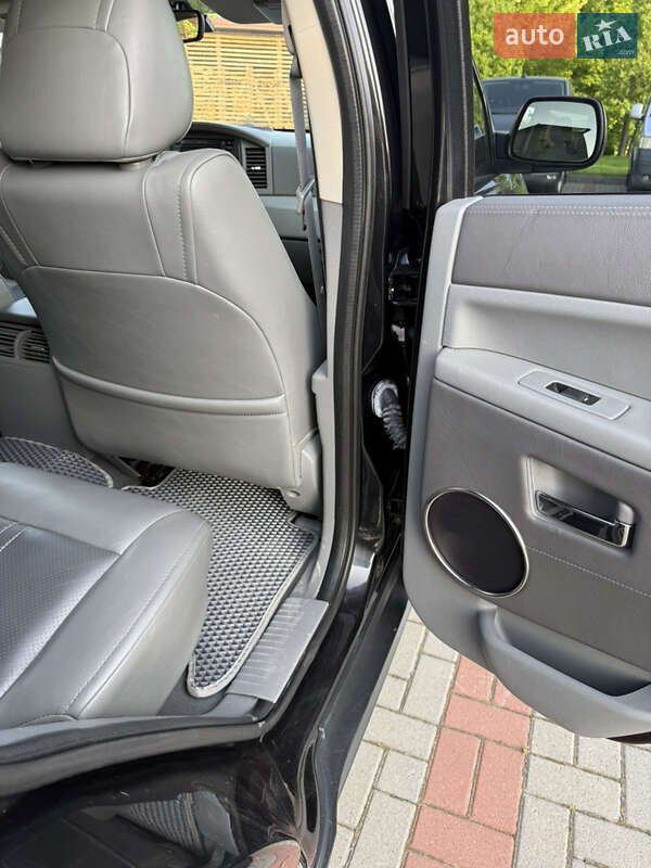 Внедорожник / Кроссовер Jeep Grand Cherokee 2007 в Золочеве