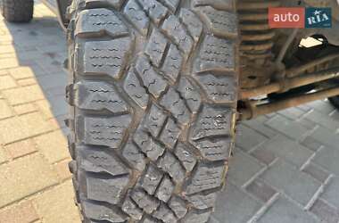 Внедорожник / Кроссовер Jeep Grand Cherokee 2002 в 