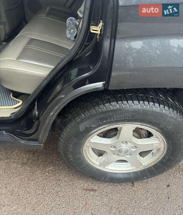 Внедорожник / Кроссовер Jeep Grand Cherokee 2006 в Сумах