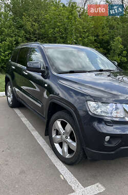 Внедорожник / Кроссовер Jeep Grand Cherokee 2012 в 