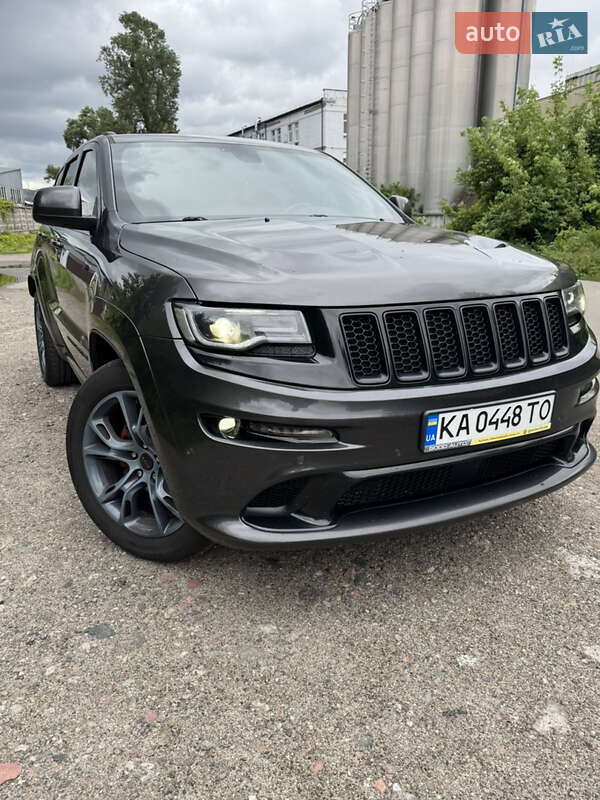 Внедорожник / Кроссовер Jeep Grand Cherokee 2016 в Киеве