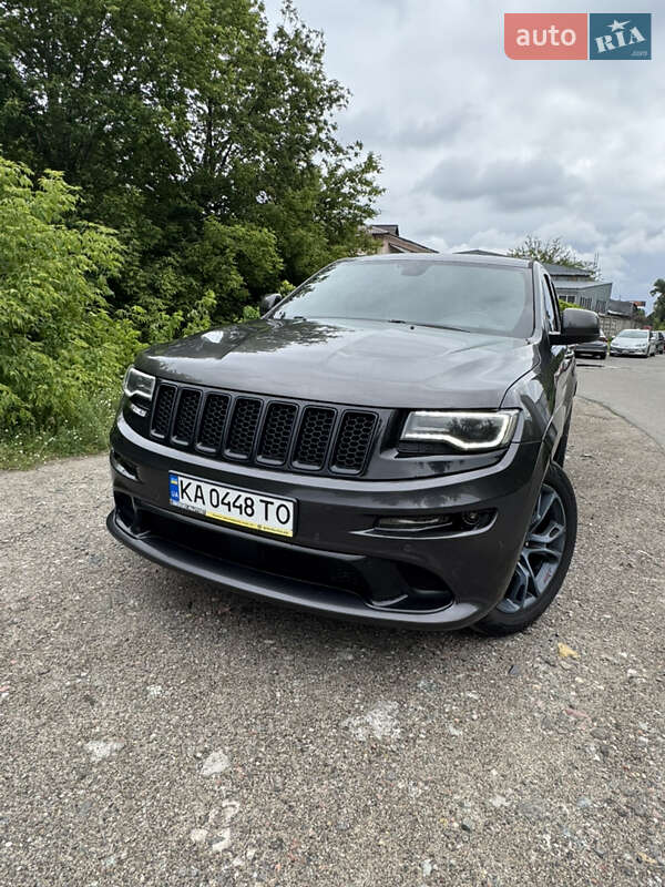 Внедорожник / Кроссовер Jeep Grand Cherokee 2016 в Киеве