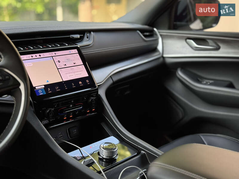 Внедорожник / Кроссовер Jeep Grand Cherokee 2024 в Киеве