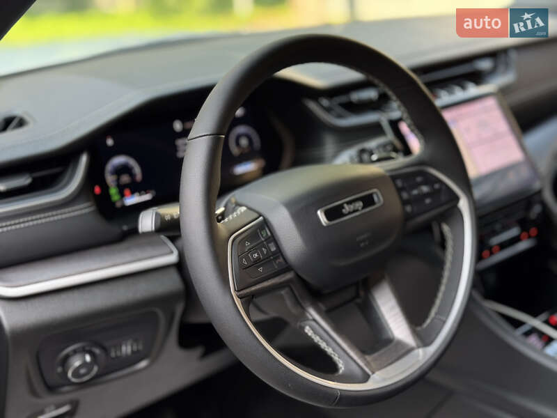 Внедорожник / Кроссовер Jeep Grand Cherokee 2024 в Киеве