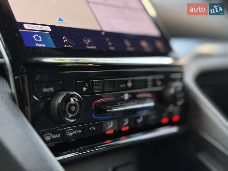 Внедорожник / Кроссовер Jeep Grand Cherokee 2024 в Киеве