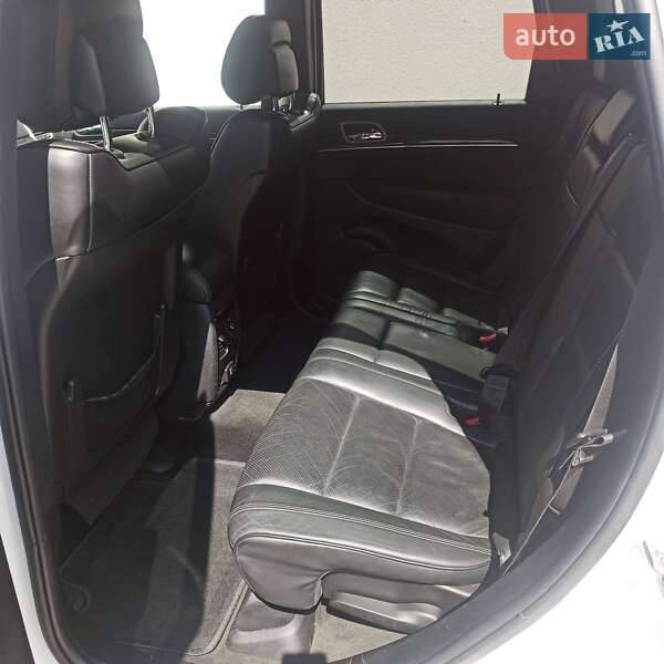 Внедорожник / Кроссовер Jeep Grand Cherokee 2013 в Тернополе