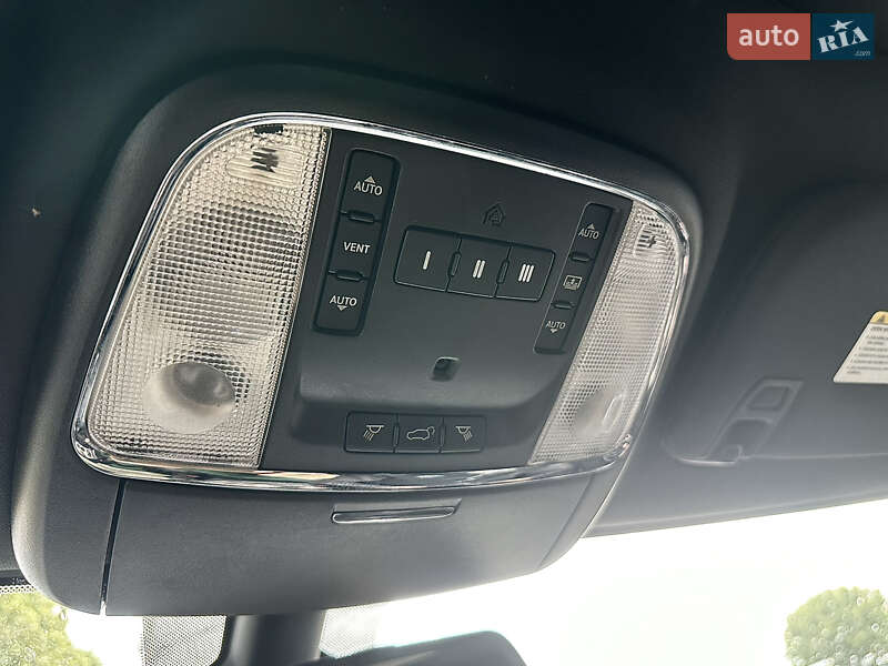 Внедорожник / Кроссовер Jeep Grand Cherokee 2013 в Чернигове