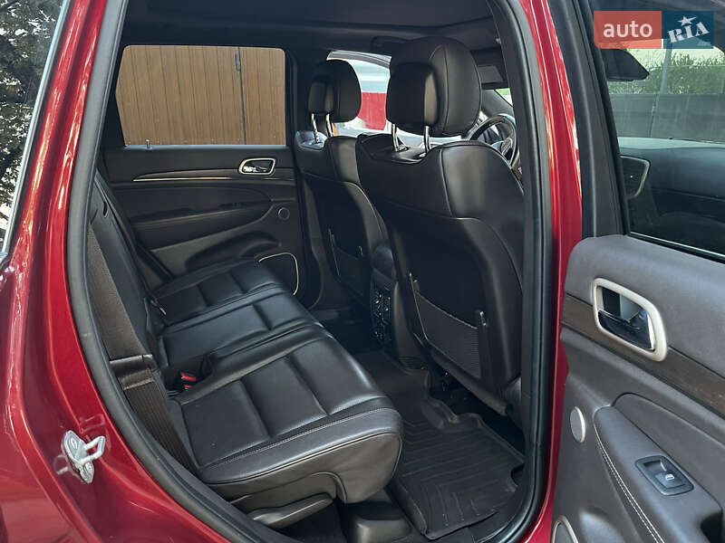 Внедорожник / Кроссовер Jeep Grand Cherokee 2014 в Черновцах