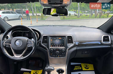 Внедорожник / Кроссовер Jeep Grand Cherokee 2013 в 