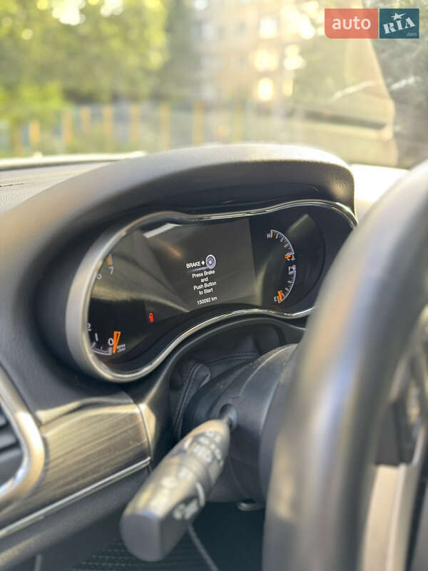 Позашляховик / Кросовер Jeep Grand Cherokee 2019 в Києві