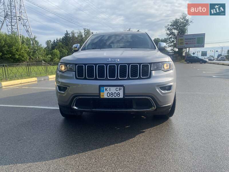 Внедорожник / Кроссовер Jeep Grand Cherokee 2020 в Киеве фото 14 Внедорожник / Кроссовер Jeep Grand Cherokee 2020 в Киеве