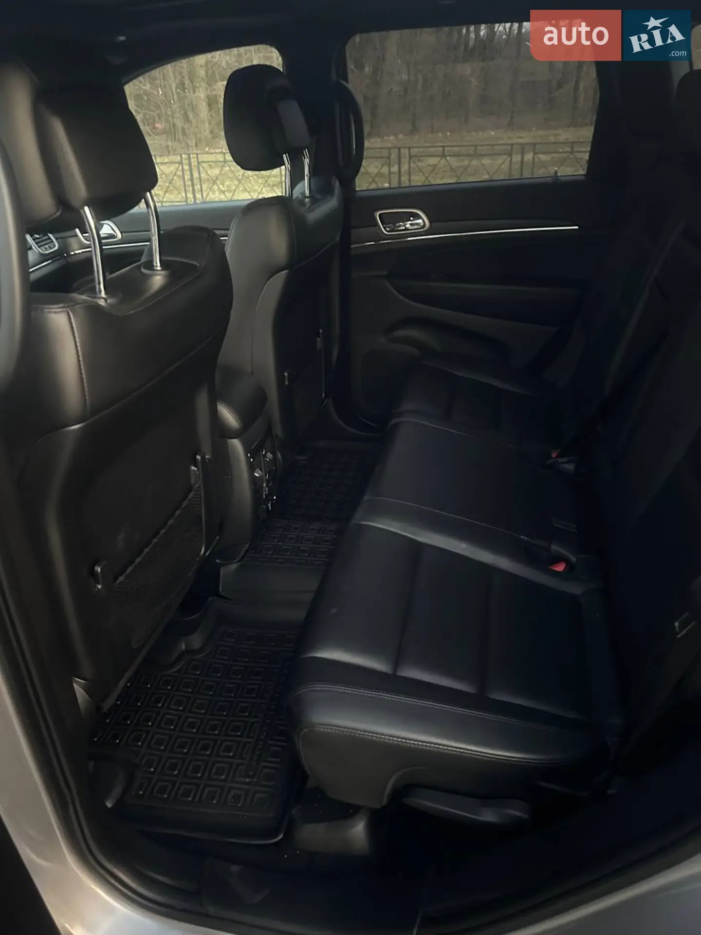 2020 Jeep Grand Cherokee - мініатюра 11